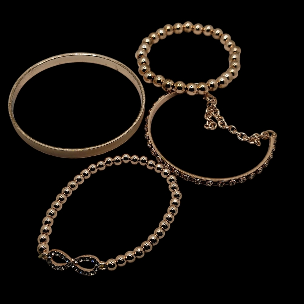 Women's Gold Bracelet Set